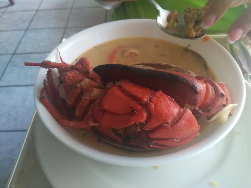 Caldo De Mariscos